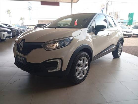 RENAULT CAPTUR 1.6 16V SCE FLEX LIFE X-TRONIC RENAULT CAPTUR 1.6 16V SCE FLEX LIFE X-TRONIC